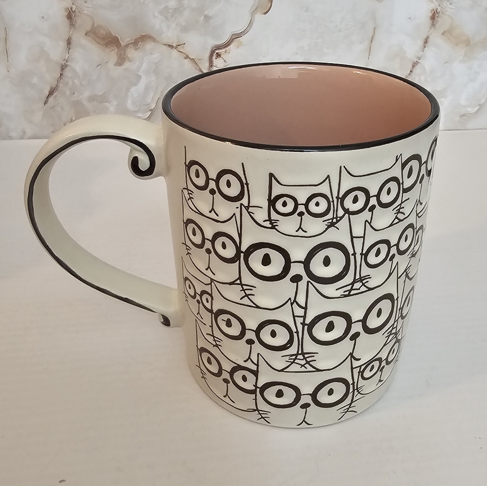 Spectrum Cat Face Repeat Mug